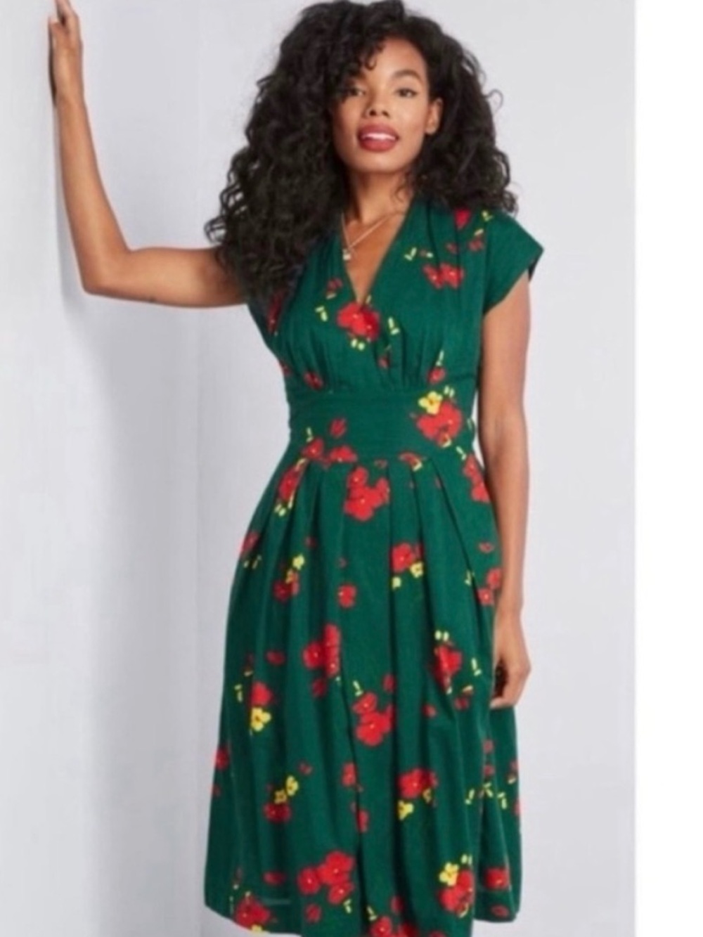 ModCloth Emily and Fin Green Floral Dress sz 12 UK16